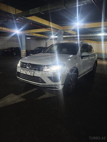 Volkswagen Touareg 2015, 123,297 km - 3.6 l - Bakı