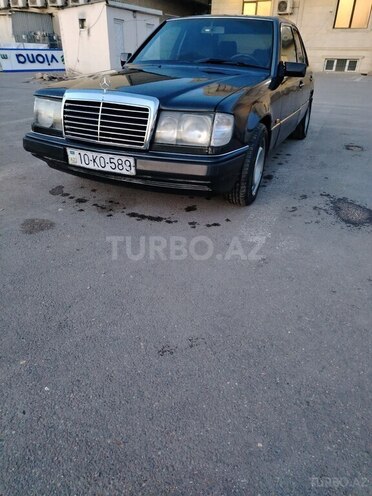 Mercedes E 220 1991, 603,504 km - 2.2 l - Bakı