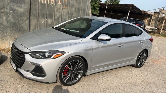 Hyundai Elantra 2016, 231,746 km - 1.6 l - Bakı