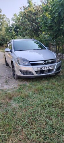 Opel Astra 2005, 402,837 km - 1.4 l - Astara