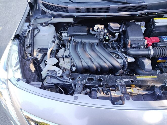 Nissan Sunny 2017, 95,600 km - 1.6 l - Bakı