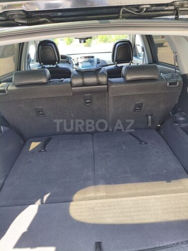 Kia Sorento-12