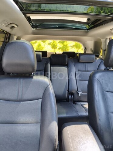 Kia Sorento-14