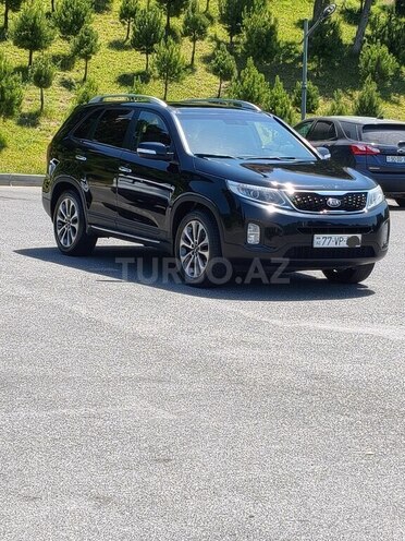 Kia Sorento-1