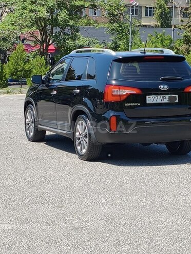 Kia Sorento-19