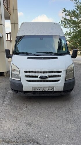 Ford Transit-1