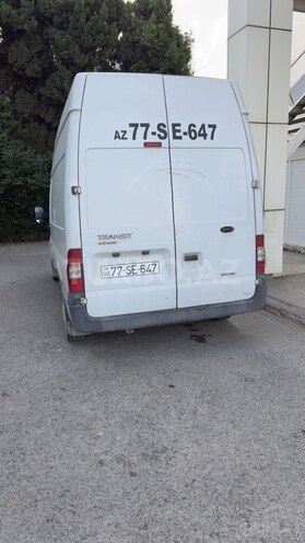 Ford Transit-2