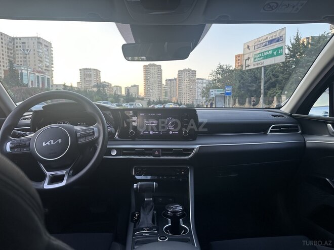 Kia K5-5