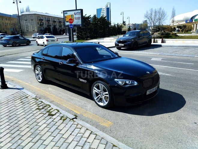 BMW 750-3
