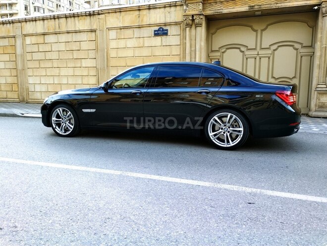 BMW 750-4