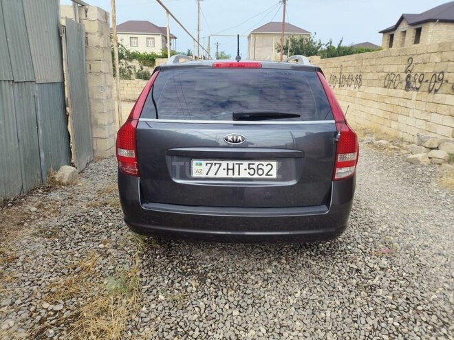 Kia  2010, 215,000 km - 1.4 l - Sumqayıt