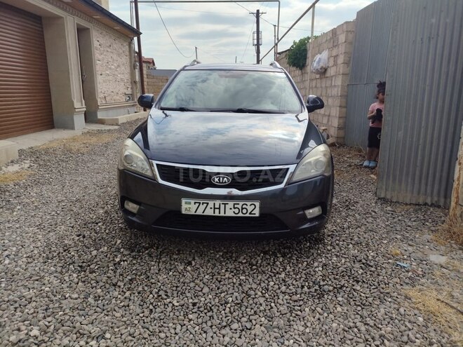 Kia  2010, 215,000 km - 1.4 l - Sumqayıt