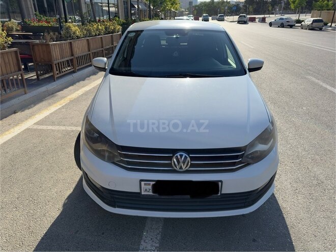 Volkswagen Polo 2018, 335,000 km - 1.6 l - Bakı