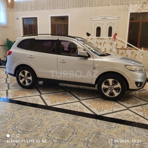 Hyundai Santa Fe 2011, 237,000 km - 2.0 л - Tovuz