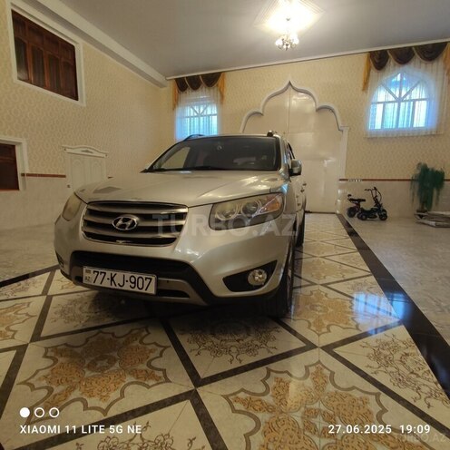 Hyundai Santa Fe 2011, 237,000 km - 2.0 л - Tovuz