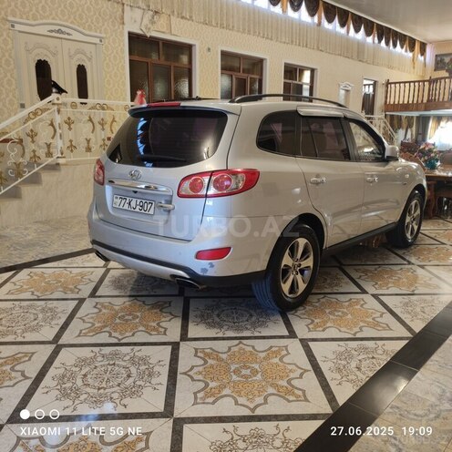 Hyundai Santa Fe 2011, 237,000 km - 2.0 л - Tovuz
