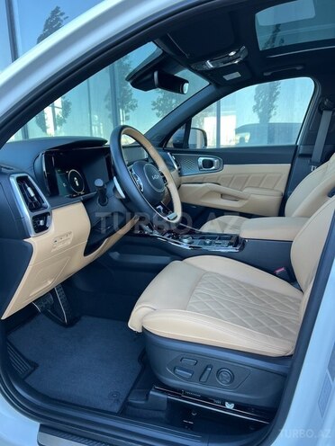 Kia Sorento-8