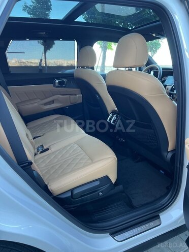 Kia Sorento-10