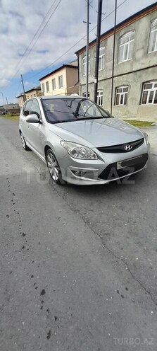 Hyundai i30 2010, 300,000 km - 1.4 l - Zaqatala