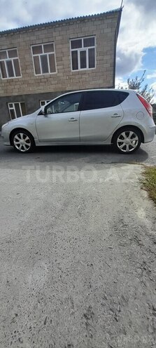 Hyundai i30 2010, 300,000 km - 1.4 l - Zaqatala