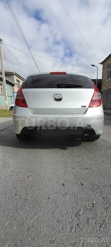Hyundai i30 2010, 300,000 km - 1.4 l - Zaqatala
