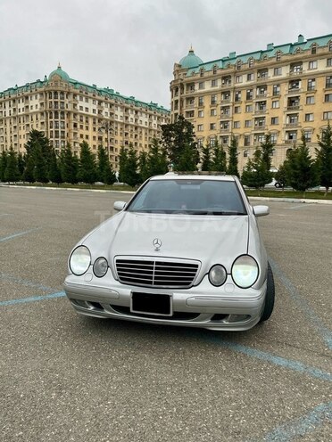 Mercedes E 240 2000, 360,000 km - 2.4 l - Bakı