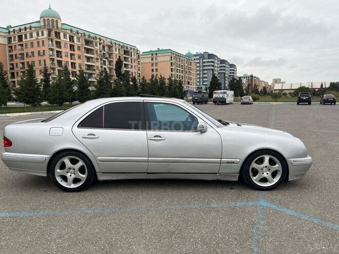 Mercedes E 240 2000, 360,000 km - 2.4 l - Bakı