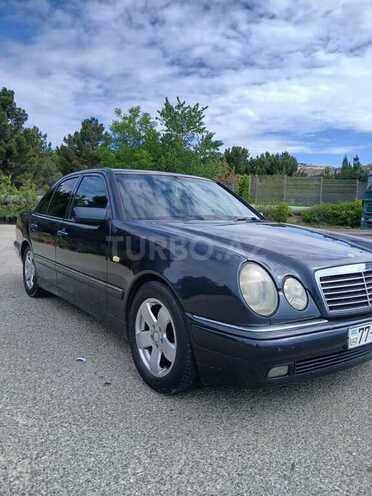 Mercedes E 200 1997, 620,000 km - 2.0 l - Bakı