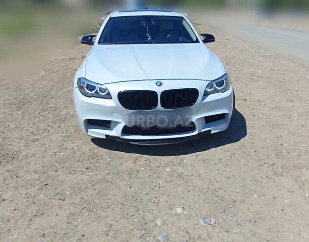 BMW 520 2014, 100,000 km - 2.0 l - Dəliməmmədli