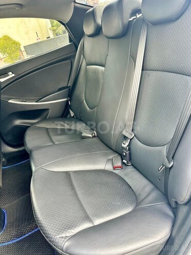 Hyundai Accent 2015, 160,000 km - 1.6 l - Bakı