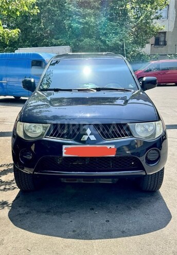 Mitsubishi L200 2008, 266,000 km - 2.5 l - Bakı