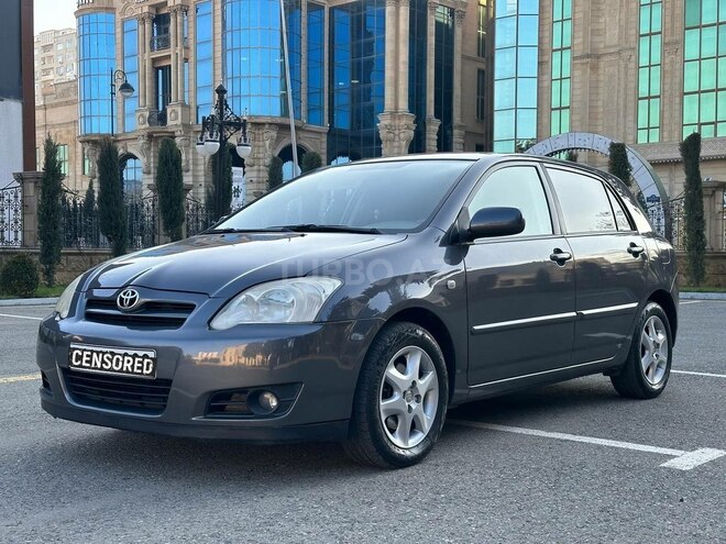 Toyota Corolla 2005, 230,000 km - 1.4 l - Bakı