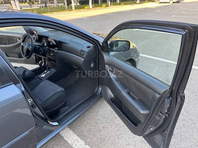 Toyota Corolla 2005, 230,000 km - 1.4 l - Bakı