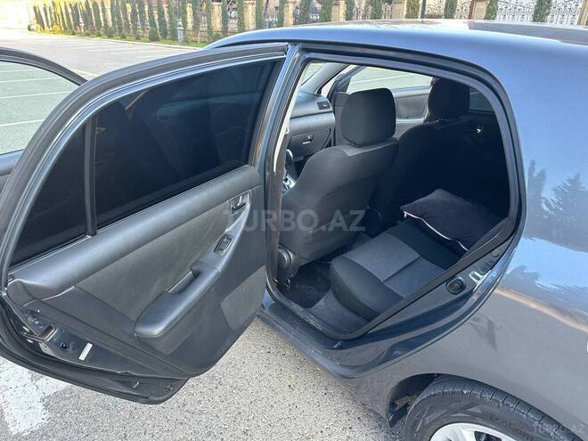 Toyota Corolla 2005, 230,000 km - 1.4 l - Bakı