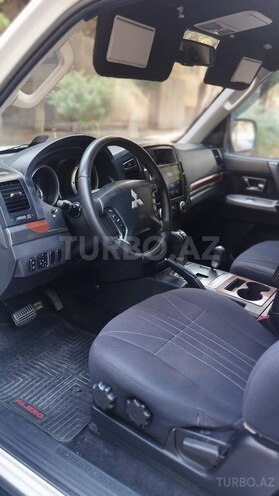Mitsubishi Pajero 2007, 210,000 km - 3.0 l - Bakı