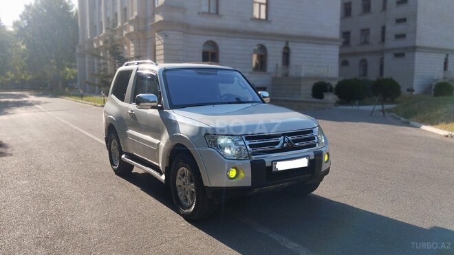 Mitsubishi Pajero 2007, 210,000 km - 3.0 l - Bakı