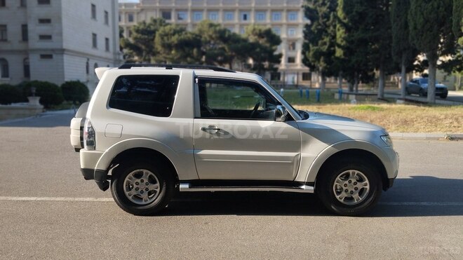 Mitsubishi Pajero 2007, 210,000 km - 3.0 l - Bakı