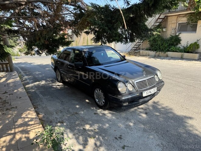 Mercedes E 300 d 1996, 427,589 km - 3.0 л - Bakı