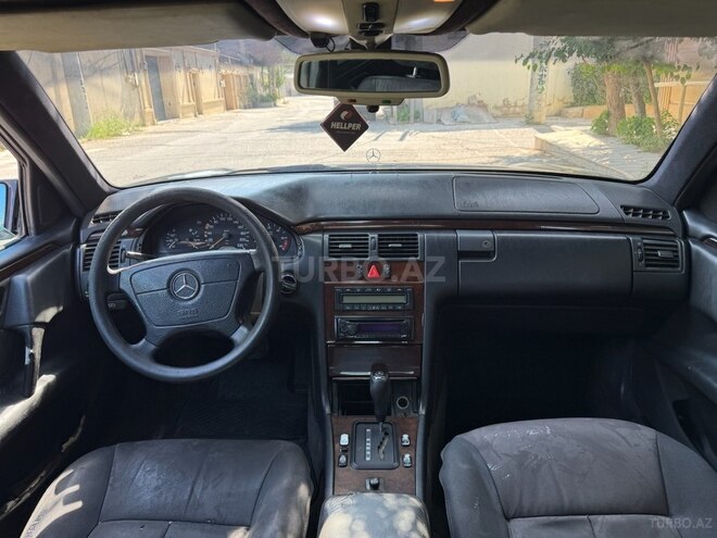 Mercedes E 300 d 1996, 427,589 km - 3.0 л - Bakı