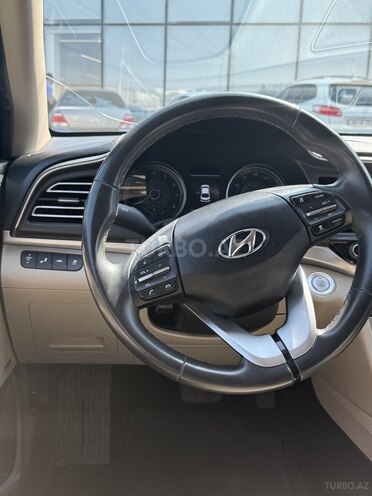 Hyundai Elantra 2020, 72,000 km - 2.0 l - Bakı