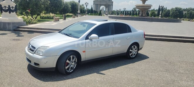 Opel Vectra 2002, 185,000 km - 2.2 л - Gəncə