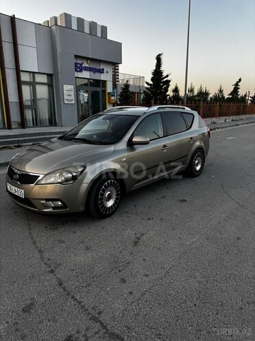 Kia  2009, 299,540 km - 1.6 l - Bakı