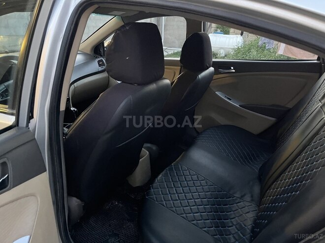 Hyundai Accent 2011, 195,000 km - 1.6 л - Bakı