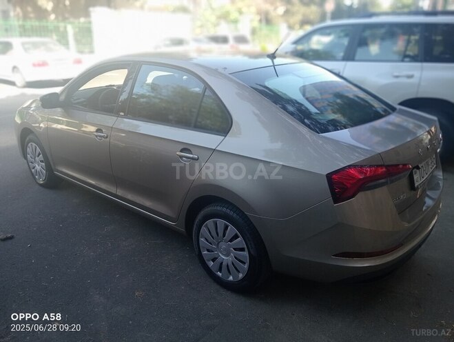 Skoda Rapid 2021, 92,000 km - 1.6 l - Bakı