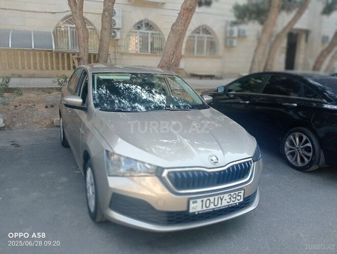 Skoda Rapid 2021, 92,000 km - 1.6 l - Bakı