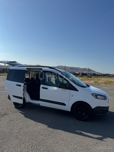Ford Courier 2015, 205,000 km - 1.5 l - Bakı