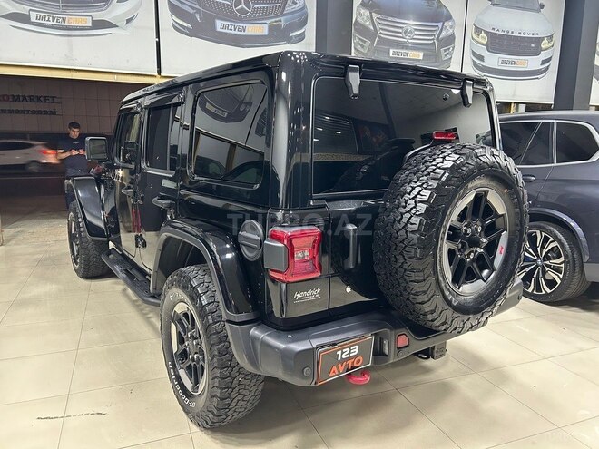 Jeep Wrangler-9