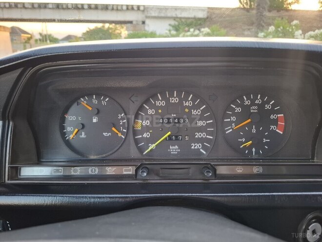 Mercedes 190 1990, 401,433 km - 2.0 l - Lənkəran