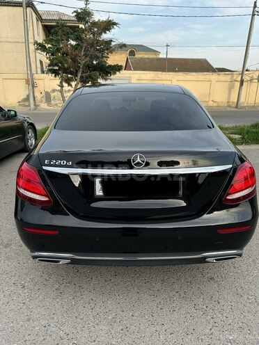 Mercedes E 220 d 2016, 264,000 km - 2.0 l - Bakı