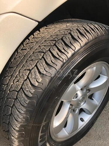 Toyota Land Cruiser Prado 2009, 315,000 km - 2.7 л - Bakı